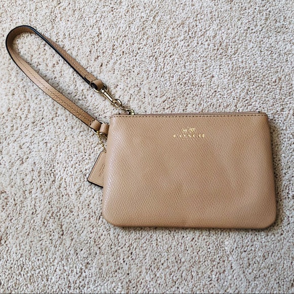Coach Crossgrain Leather Wristlet - Nude - Picture 1 of 5